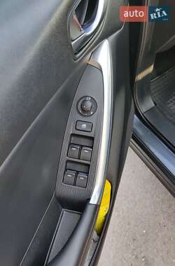 Внедорожник / Кроссовер Mazda CX-5 2013 в 