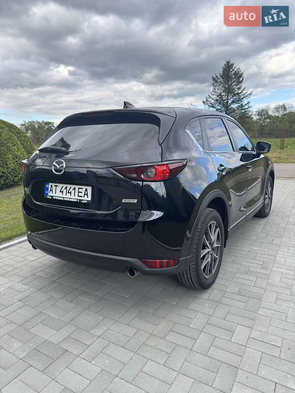Позашляховик / Кросовер Mazda CX-5 2017 в Долині