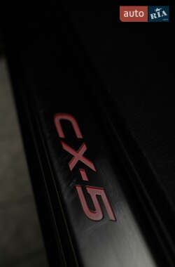 Внедорожник / Кроссовер Mazda CX-5 2012 в 