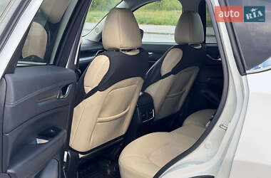 Внедорожник / Кроссовер Mazda CX-5 2017 в 