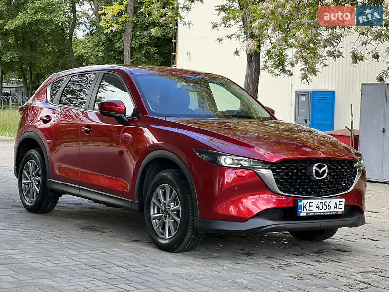 Внедорожник / Кроссовер Mazda CX-5 2023 в 