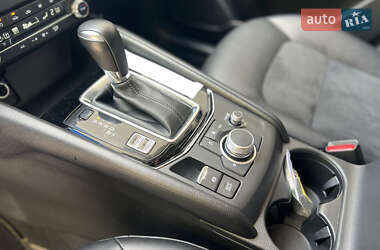 Внедорожник / Кроссовер Mazda CX-5 2023 в 