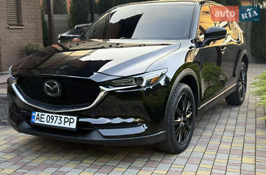Внедорожник / Кроссовер Mazda CX-5 2017 в 