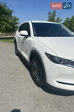 Позашляховик / Кросовер Mazda CX-5 2017 в 