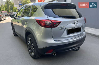 Внедорожник / Кроссовер Mazda CX-5 2015 в 