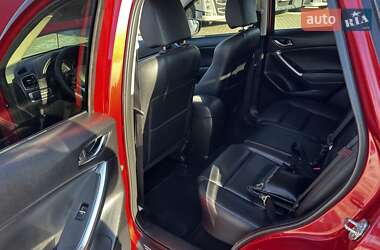 Позашляховик / Кросовер Mazda CX-5 2015 в 