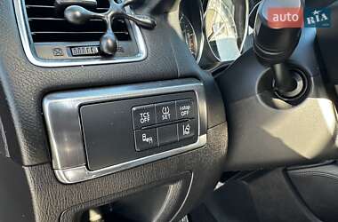Позашляховик / Кросовер Mazda CX-5 2015 в 