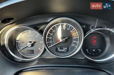 Позашляховик / Кросовер Mazda CX-5 2015 в 