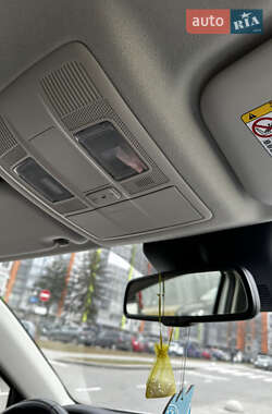 Внедорожник / Кроссовер Mazda CX-5 2012 в 