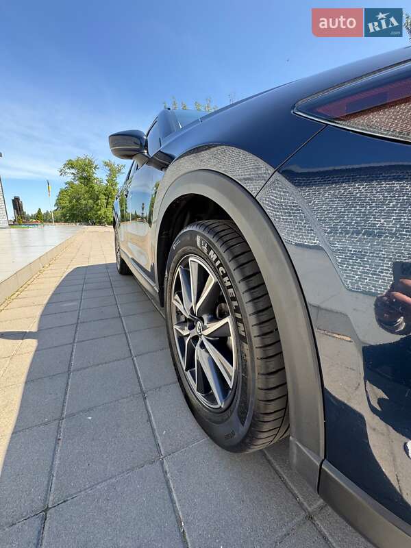 Позашляховик / Кросовер Mazda CX-5 2017 в Світловодську
