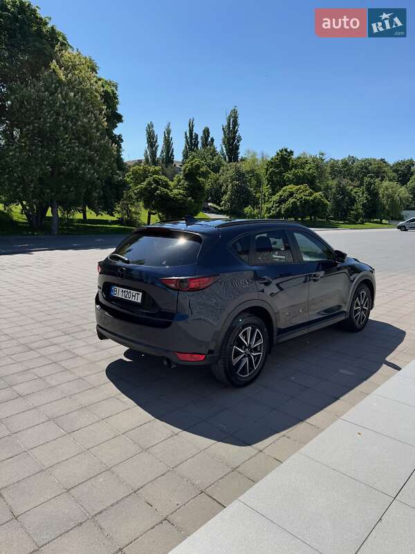Позашляховик / Кросовер Mazda CX-5 2017 в Світловодську