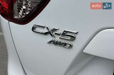 Внедорожник / Кроссовер Mazda CX-5 2013 в 