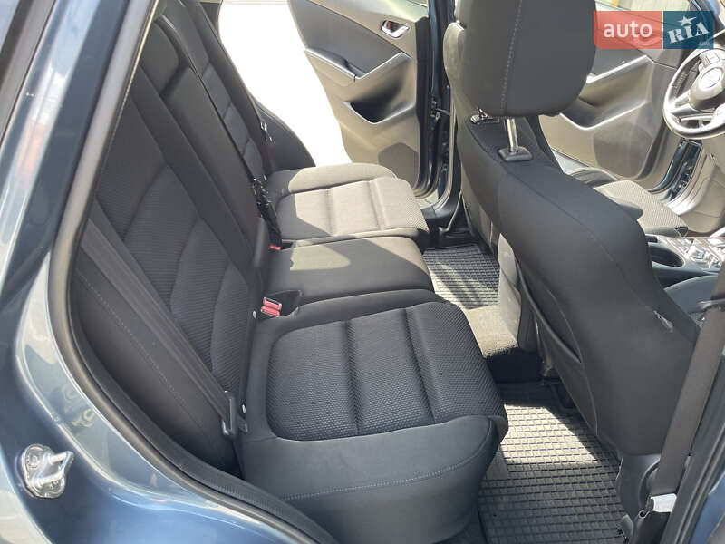 Внедорожник / Кроссовер Mazda CX-5 2015 в Кривом Роге