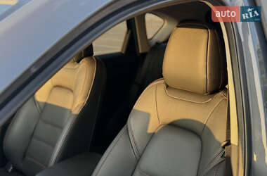 Внедорожник / Кроссовер Mazda CX-5 2020 в 