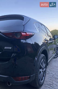 Внедорожник / Кроссовер Mazda CX-5 2017 в 