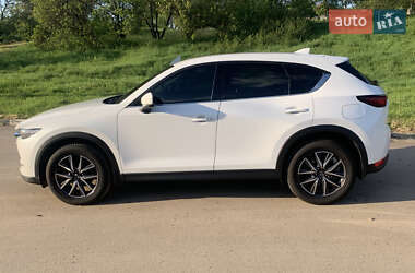 Внедорожник / Кроссовер Mazda CX-5 2017 в 