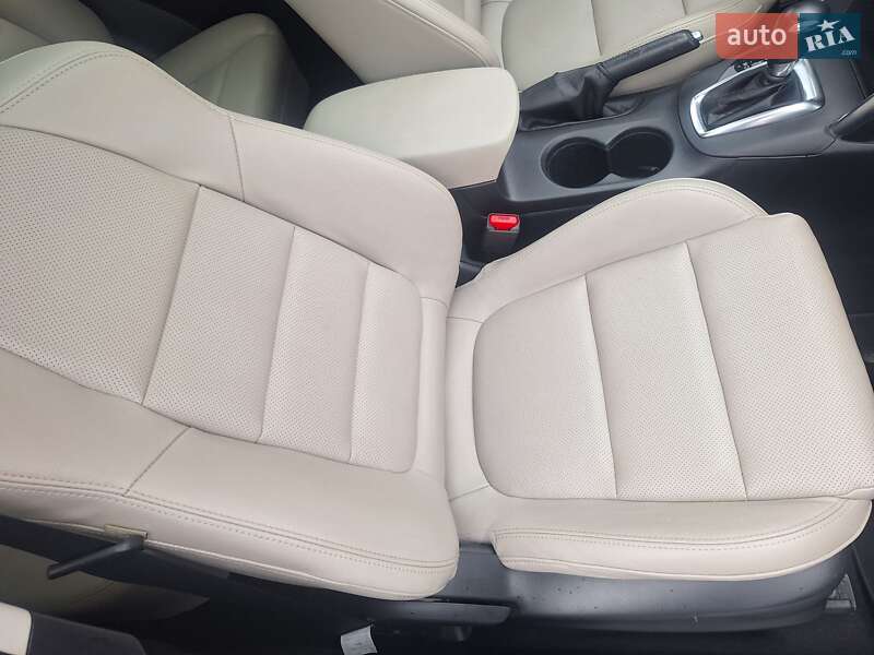 Внедорожник / Кроссовер Mazda CX-5 2015 в Киеве