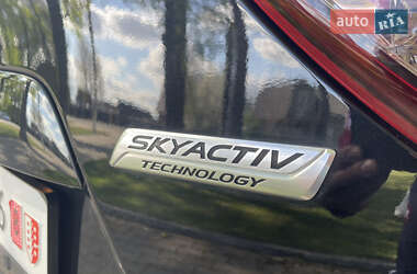 Внедорожник / Кроссовер Mazda CX-5 2012 в 