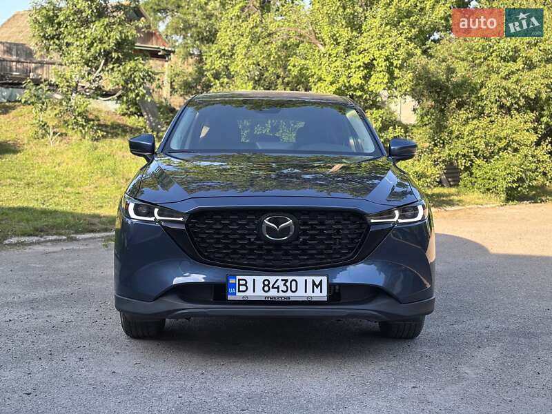 Позашляховик / Кросовер Mazda CX-5 2022 в 