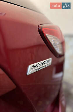 Внедорожник / Кроссовер Mazda CX-5 2014 в 
