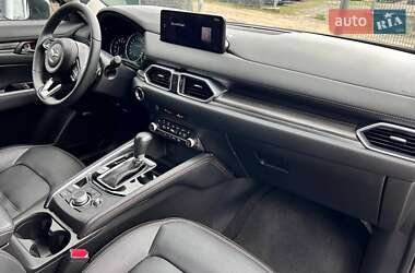 Позашляховик / Кросовер Mazda CX-5 2023 в 