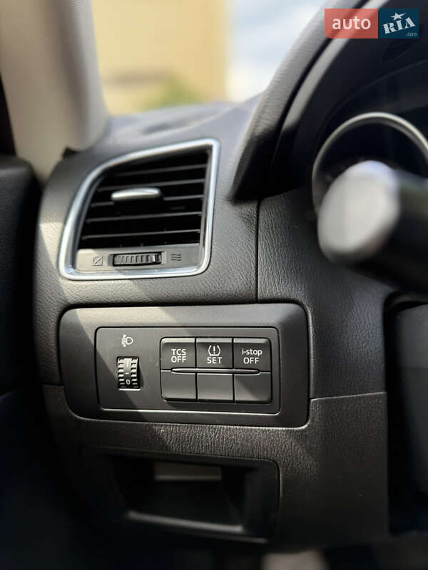 Внедорожник / Кроссовер Mazda CX-5 2017 в Запорожье