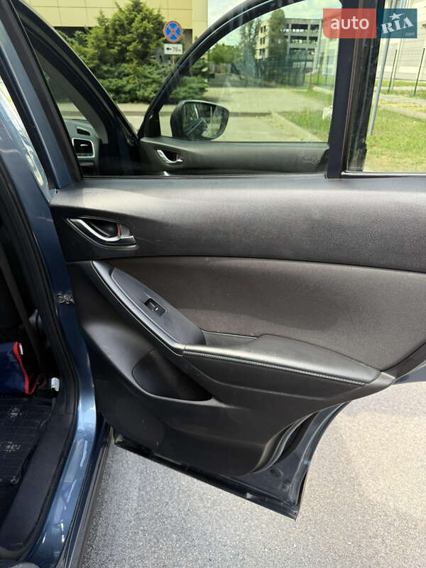 Внедорожник / Кроссовер Mazda CX-5 2017 в Запорожье