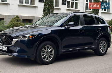 Позашляховик / Кросовер Mazda CX-5 2023 в 