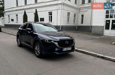 Позашляховик / Кросовер Mazda CX-5 2023 в 