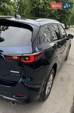Позашляховик / Кросовер Mazda CX-5 2023 в 