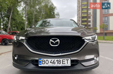 Внедорожник / Кроссовер Mazda CX-5 2018 в 
