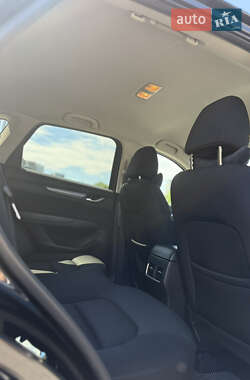 Внедорожник / Кроссовер Mazda CX-5 2018 в 