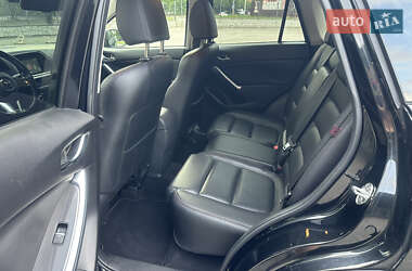 Позашляховик / Кросовер Mazda CX-5 2016 в 