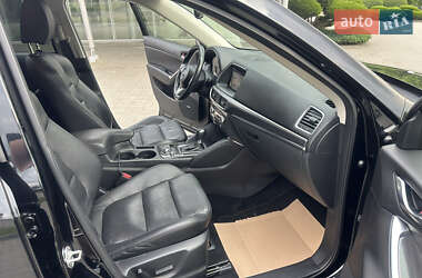 Позашляховик / Кросовер Mazda CX-5 2016 в 