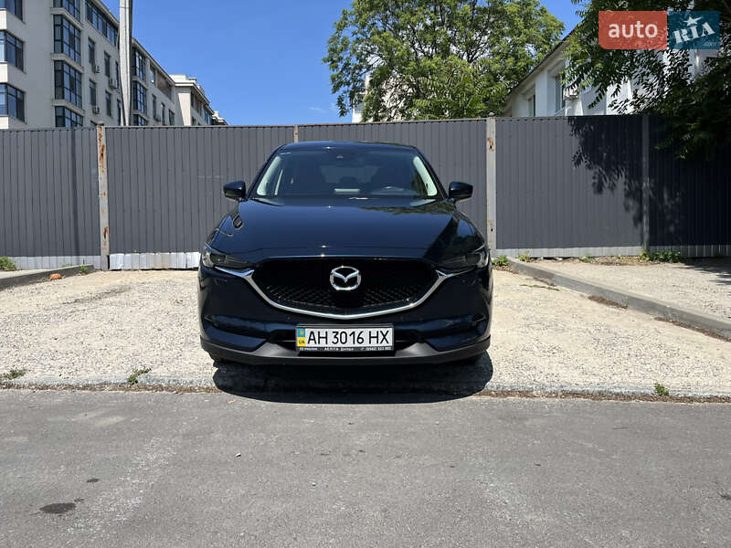 Внедорожник / Кроссовер Mazda CX-5 2017 в 