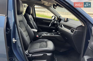 Позашляховик / Кросовер Mazda CX-5 2019 в 