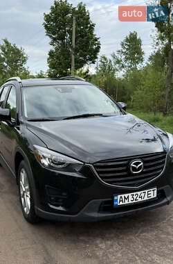 Позашляховик / Кросовер Mazda CX-5 2015 в 