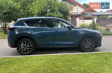 Внедорожник / Кроссовер Mazda CX-5 2017 в 