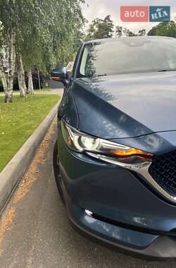 Внедорожник / Кроссовер Mazda CX-5 2017 в 