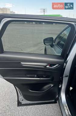 Позашляховик / Кросовер Mazda CX-5 2020 в 