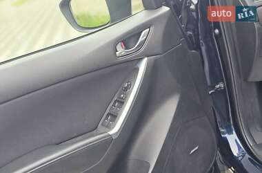 Позашляховик / Кросовер Mazda CX-5 2014 в 