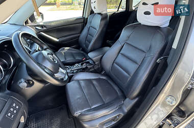Позашляховик / Кросовер Mazda CX-5 2013 в 