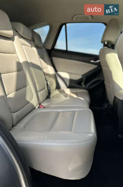 Позашляховик / Кросовер Mazda CX-5 2013 в 