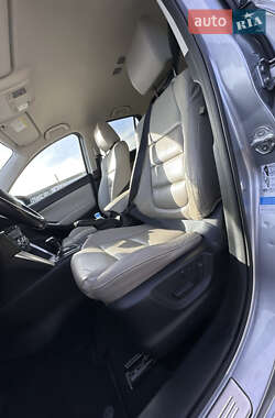 Позашляховик / Кросовер Mazda CX-5 2013 в 