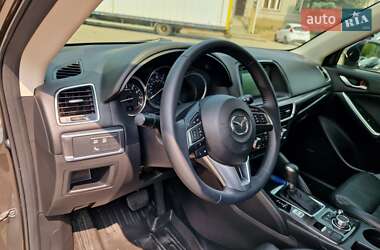 Позашляховик / Кросовер Mazda CX-5 2016 в 