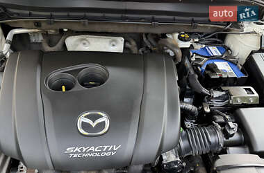 Внедорожник / Кроссовер Mazda CX-5 2018 в 