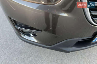 Внедорожник / Кроссовер Mazda CX-5 2015 в 