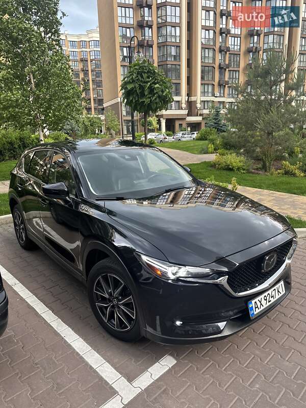 Внедорожник / Кроссовер Mazda CX-5 2017 в 