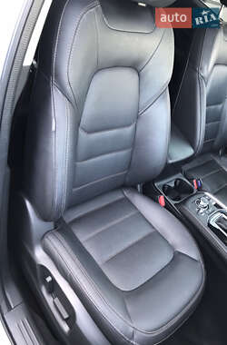 Внедорожник / Кроссовер Mazda CX-5 2018 в 