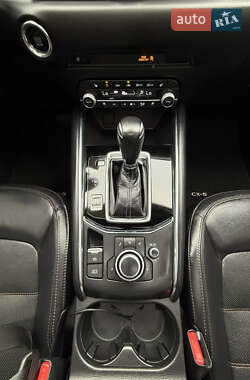 Внедорожник / Кроссовер Mazda CX-5 2021 в 